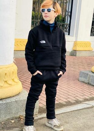 Крутий спортивний костюм на теплому флісі не кошлатиться з оригінальним логотипом рекомендую