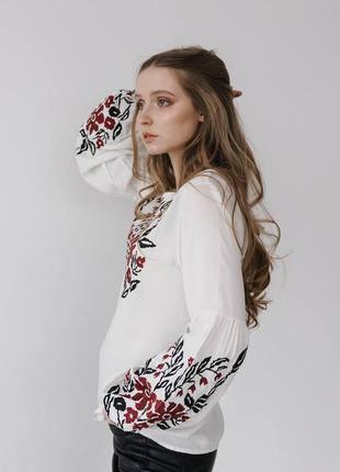 Сорочка-вишиванка жіноча "квітка" біла жіноча блузка вишита бавовняна6 фото