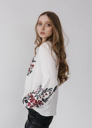 Сорочка-вишиванка жіноча "квітка" біла жіноча блузка вишита бавовняна2 фото