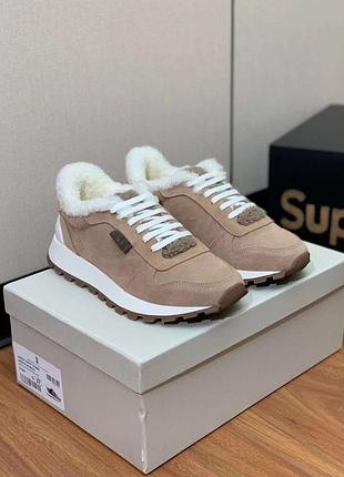 Меховые кроссовки в стиле brunello cucinelli