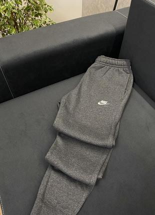 Спортивные штаны nike