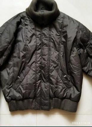 Куртка женская.