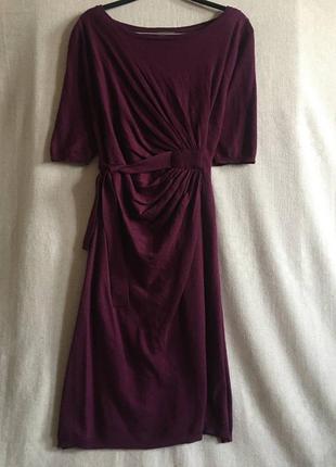 Трикотажное шерстяное платье с акрилом с драпировкой1 фото