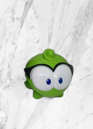 Ам ням отрезать веревку om nom cut the rope ам нямчик детская игровая фигурка фруктоноска пластиковая8 фото