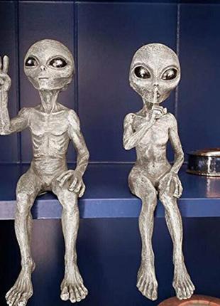 Фигурки инопланетян resteq 2шт., 15 см. инопланетяне для декора из полимера. статуэтка для декора комнаты