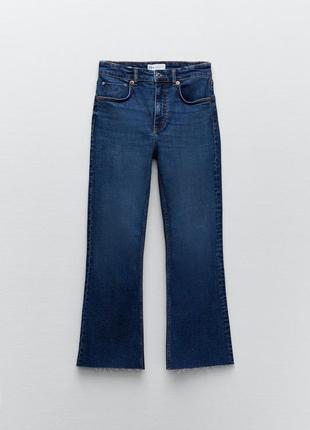 Укороченные джинсы zara cropped flared jeans - m3 фото