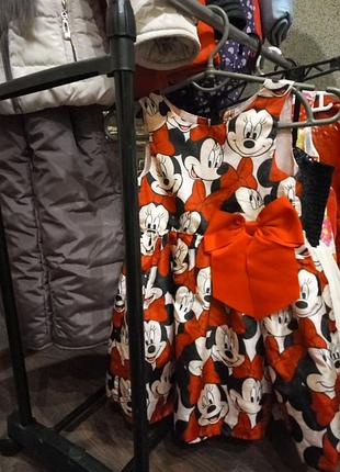 Платье с минными маусами