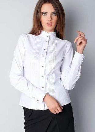 Офисная строгая блуза-рубашка с драпировкой