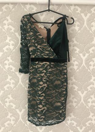 Платье на одно плече