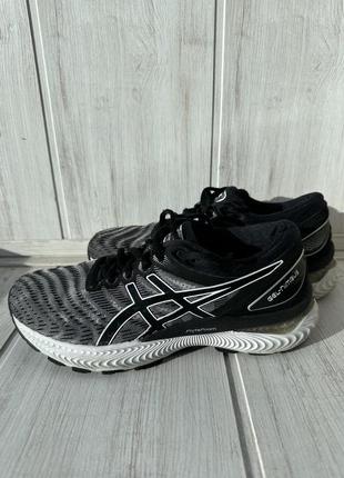 Кросівки asics.38