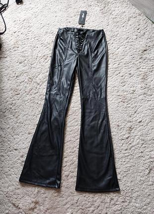 Кожаные брюки клеш