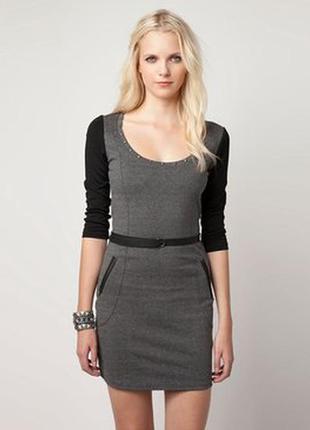 Теплое серое платье bershka