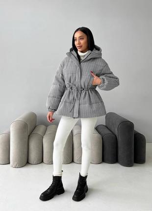 Теплая качественная шерстяная зимняя куртка с поясом4 фото