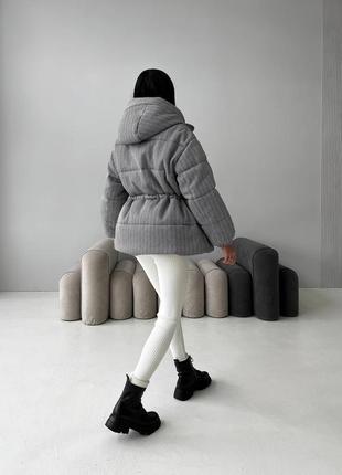 Теплая качественная шерстяная зимняя куртка с поясом6 фото