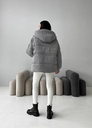 Теплая качественная шерстяная зимняя куртка с поясом8 фото