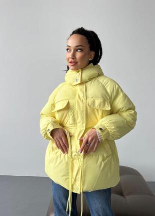 Женская теплая оверсайз лимонная желтая куртка парка на затяжках в талии 2024