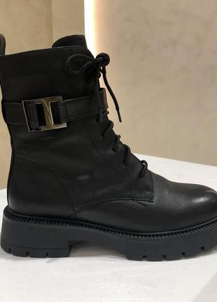 Ботинки женские зимние повседневные на шнуровке черные кожаные 1f2899-0900-a1780g molka 2484