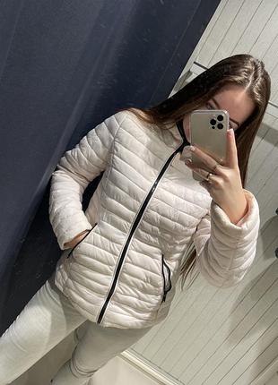 Куртка женская осенняя весенняя розовая с капюшоном