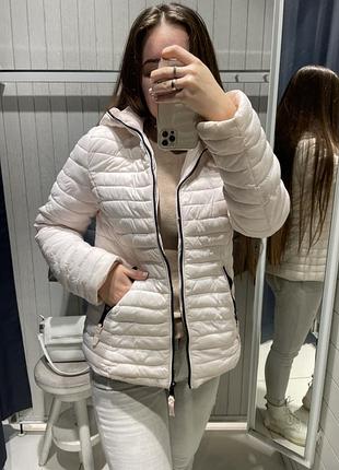 Куртка женская осенняя весенняя розовая с капюшоном