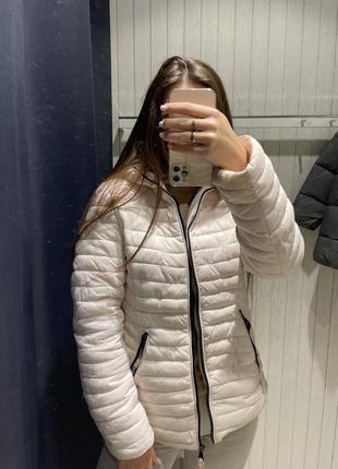 Куртка женская осенняя весенняя розовая с капюшоном