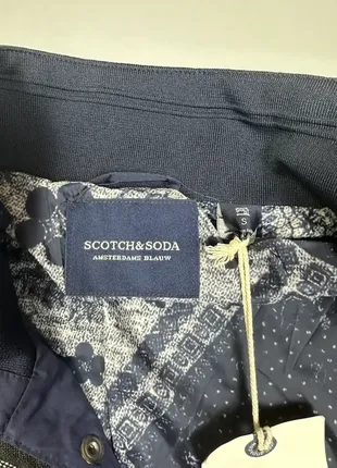 Мужская нейлоновая куртка харик scotch&soda s цвет синий8 фото