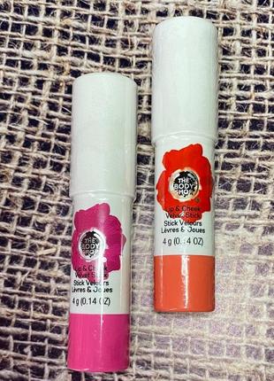 Стік для щік та губ lip & cheek velvet stick від the body shop