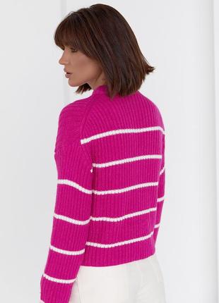 Женский вязаный свитер оверсайз в полоску - фуксия цвет, l (есть размеры)2 фото