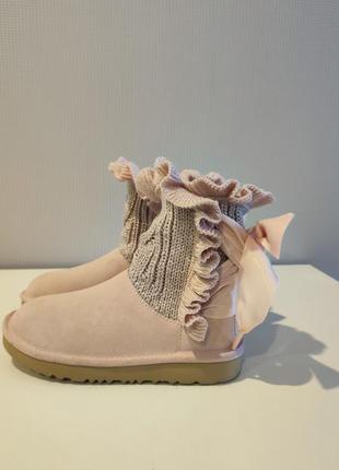 Ugg на девочку оригинал, размер 31 ( на стопу 19.5 см)