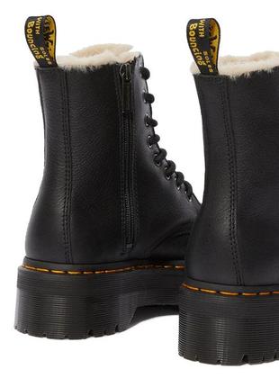 Зимние ботинки dr. martens кожа мех