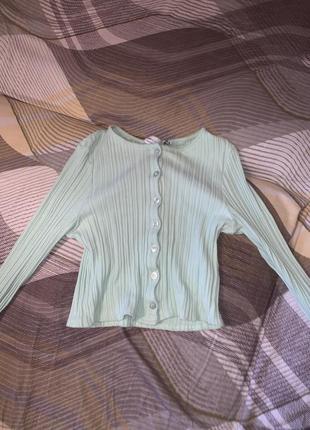 Топ з довгими рукавами на ґудзиках