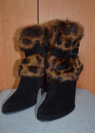 Замшевые сапоги с натуральным мехом stuart weitzman р. 36
