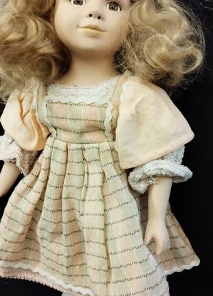 Красивая, немецкая коллекционная кукла"девочка красотка". высота-42см.