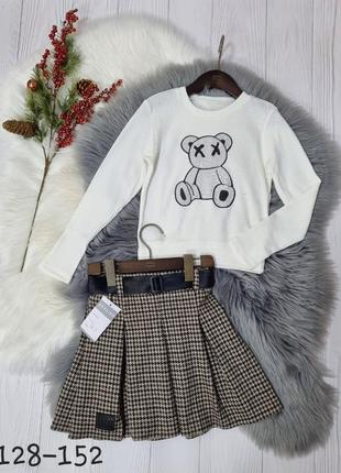 Крутой, стильный костюм,
юбка и свитшот