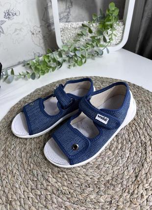 Детские текстильные босоножки waldi