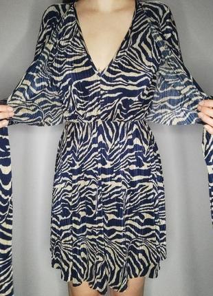 Платье зебра в анималистичный принт мини короткое платье с завязками на длинный рукав синий бежевый праздничный новый год3 фото