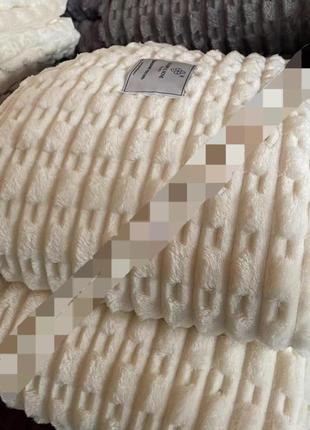 Пледи покривала шарпей 3-4 см