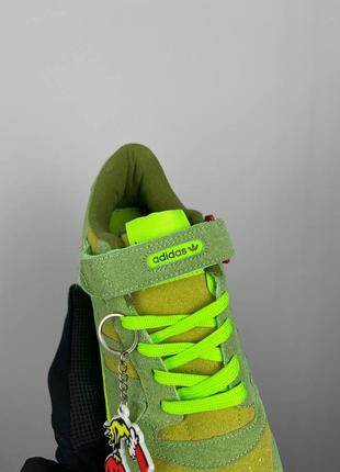 Жіночі зелені замшеві кросівки adidas forum low the grinch green hp67724 фото