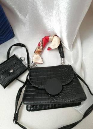 Міні сумочка гаманцем є дефект подряпини та пошкоджена ручка мини сумочка кошельком есть дефект цара