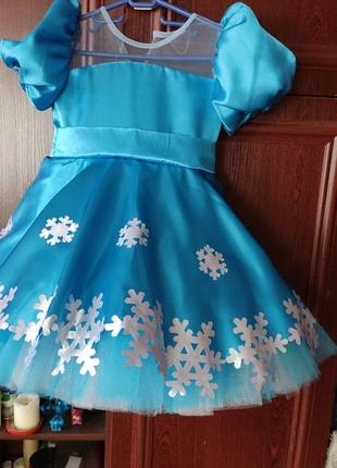 Сукня сніжинка10 фото