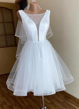 Сукня весільна- міді довжина1 фото