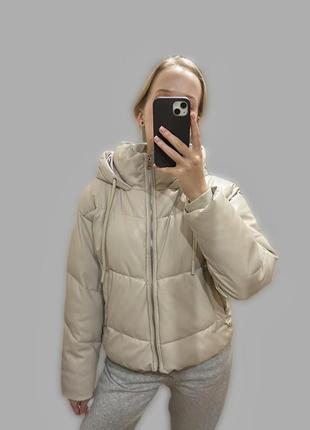 Зимова куртка zara екошкіра