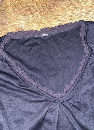 Чорний лонгслів базова кофтинка пуловер водолазка hugo boss чёрная базовая кофта с рюшей лонгслив с хлопка3 фото