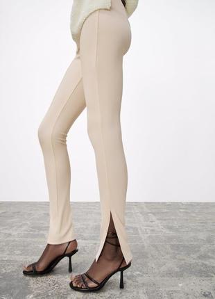 Леггинсы бежевые в рубчик zara