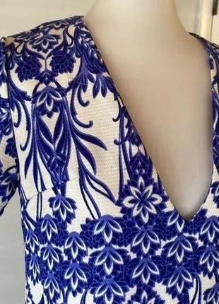 Сине-белое мини-платье в греческом стиле3 фото