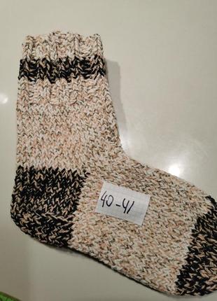 Теплі в'язані шкарпетки ручної роботи2 фото