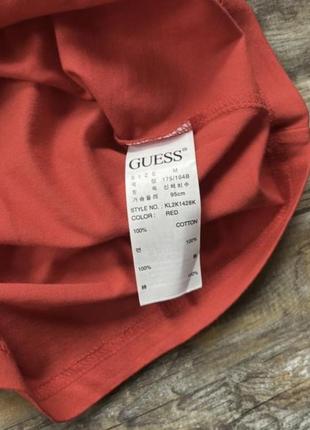 Новая красная футболка guess3 фото