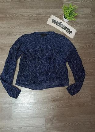 Фирменный,теплый свитерик!!!