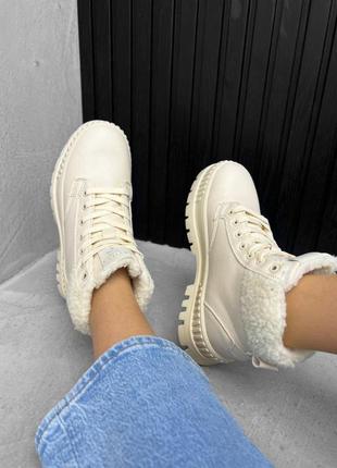 Женские зимние кроссовки бессплатная доставка