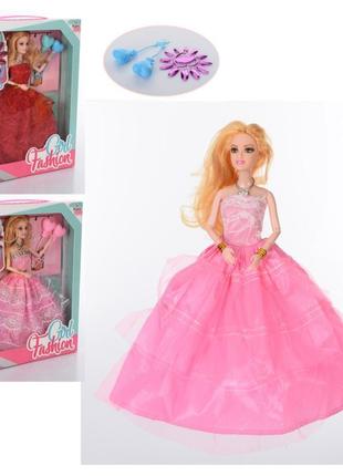 Кукла, клыки с накладными ногтями