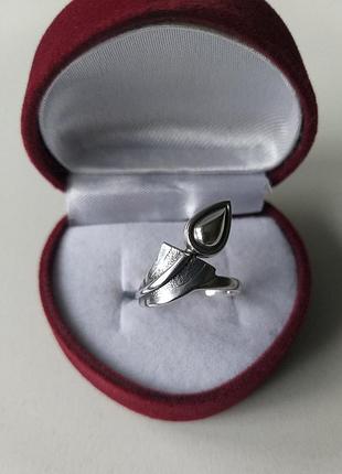 Серебряное кольцо тюльпан, бутон. серебро 925 проба лист каштана.